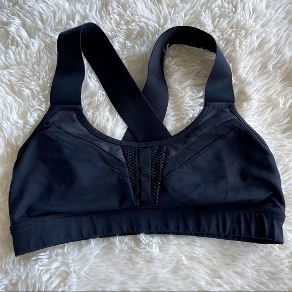 Alo High Impact Sports Bra - Picture 2 of 4